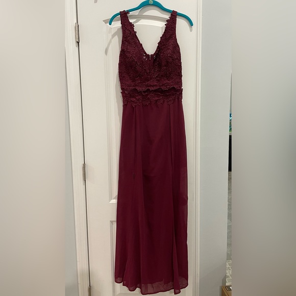 FashionNova lace chiffon burgundy wine maxi dress NWOT never worn size M - Picture 7 of 9